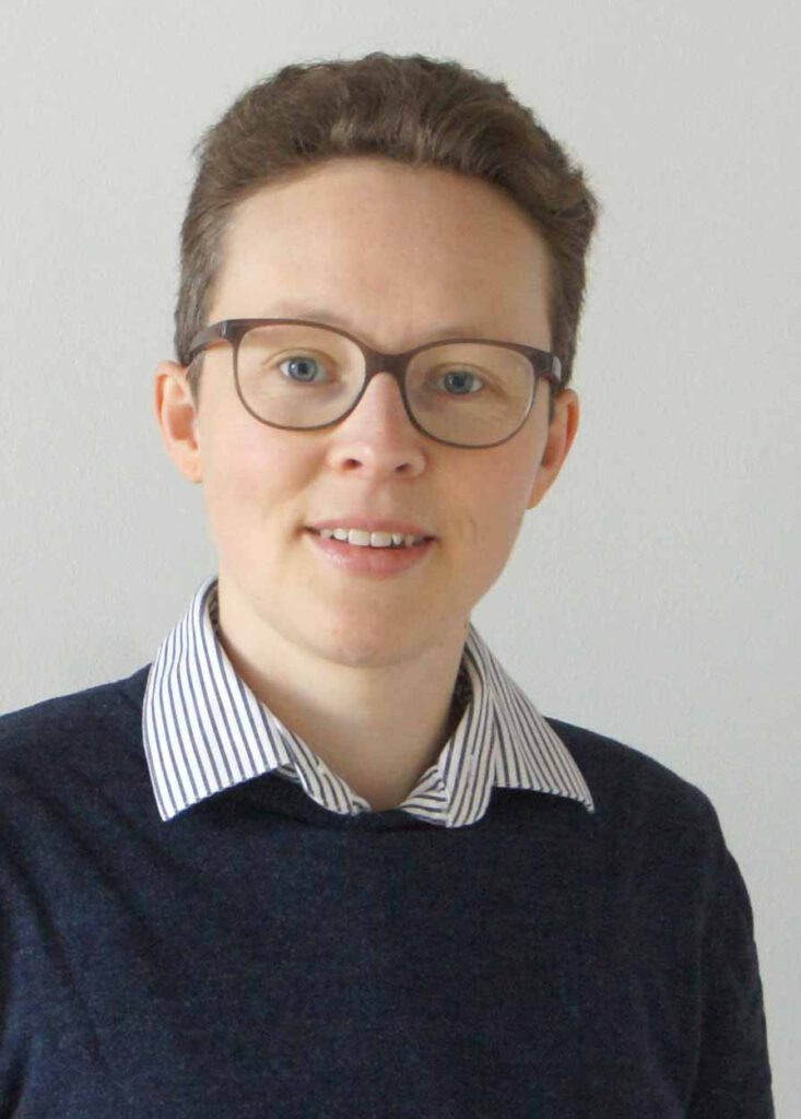 lda Julia Sergon